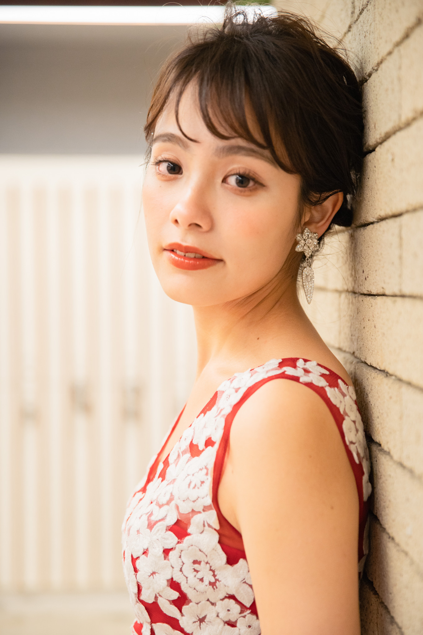 二次会 二次会ドレス タキシード パーティードレス 演奏会ドレス ビジュー 神戸ウエディング ウエディング小物 ウエディングアクセサリー ウエディングヘアカチューシャ ヘッドドレス ヘッドアクセサリー アクササリー ブライダル 結婚式小物 ウエディングヘッドアクセサリー ヘッド ゲストドレス レンタルドレス 格安ドレス ウエディングドレス 花嫁ドレス 人気ドレス トアロード ドレスショップ シュシュ バイカラードレス ビジューベルト サッシュリボン サッシュベルト 妊婦さん マタニティウエディング マタニティフォト 前撮り 後撮り ウエディングフォト 成人式ドレス 謝恩会ドレス ゲストドレス お呼ばれ 長袖ウエディングドレス アンクル丈 ミモレドレス ミモレ アンクルドレス 新作ドレス 肩付きドレス 同窓会ドレス 成人式ドレス 謝恩会ドレス 人気ドレス 格安ドレス レンタルドレス 親族ドレス 新郎新婦母ドレス ミモレ丈ドレス ミディアム丈ドレス　海外ウエディング　フォトウエディング　カラードレス　お色直し　成人式　同窓会　ナイトフォト　神戸前撮り　ドライフラワーブーケ