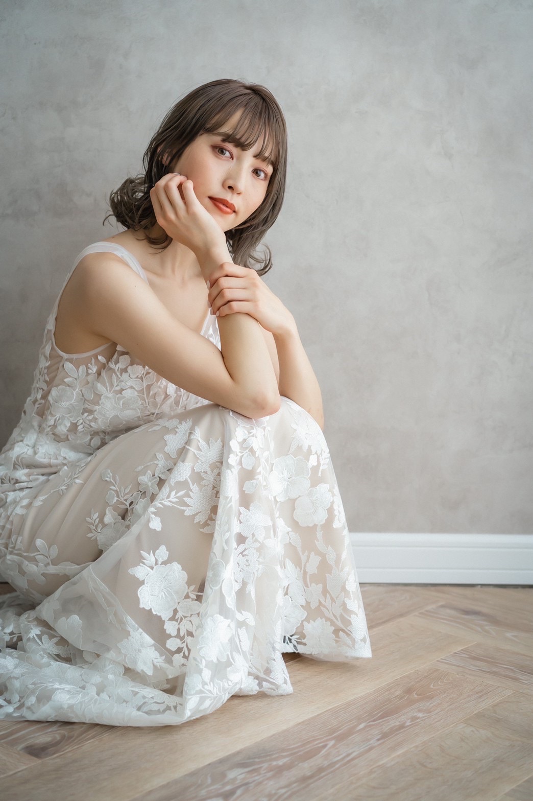 二次会 二次会ドレス タキシード パーティードレス 演奏会ドレス ビジュー 神戸ウエディング ウエディング小物 ウエディングアクセサリー ウエディングヘアカチューシャ ヘッドドレス ヘッドアクセサリー アクササリー ブライダル 結婚式小物 ウエディングヘッドアクセサリー ヘッド ゲストドレス レンタルドレス 格安ドレス ウエディングドレス 花嫁ドレス 人気ドレス トアロード ドレスショップ シュシュ バイカラードレス ビジューベルト サッシュリボン サッシュベルト 妊婦さん マタニティウエディング マタニティフォト 前撮り 後撮り ウエディングフォト 成人式ドレス 謝恩会ドレス ゲストドレス お呼ばれ 長袖ウエディングドレス アンクル丈 ミモレドレス ミモレ アンクルドレス 新作ドレス 肩付きドレス 同窓会ドレス 成人式ドレス 謝恩会ドレス 人気ドレス 格安ドレス レンタルドレス 親族ドレス 新郎新婦母ドレス ミモレ丈ドレス ミディアム丈ドレス　海外ウエディング　フォトウエディング　カラードレス　お色直し　成人式　同窓会　ナイトフォト　神戸前撮り　ドライフラワーブーケ　少人数婚　家族婚　家族挙式　居留地前撮り　旧居留地フォト　